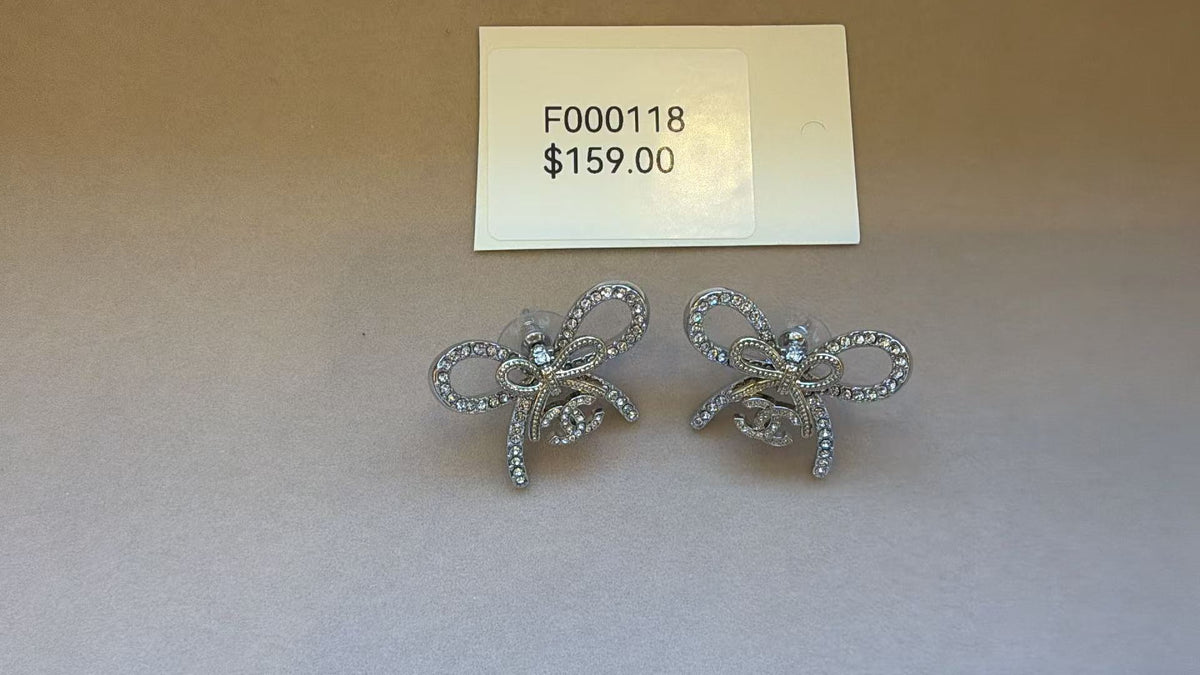 F000118 - 2
